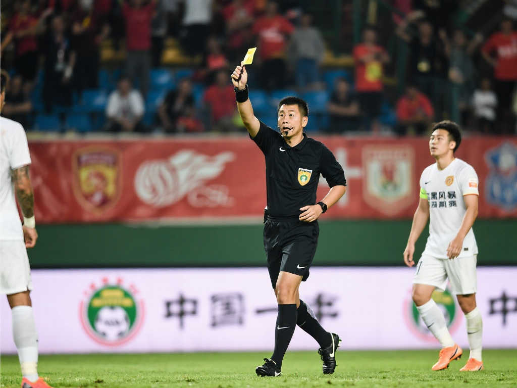 盼已久的比 盼已久的比