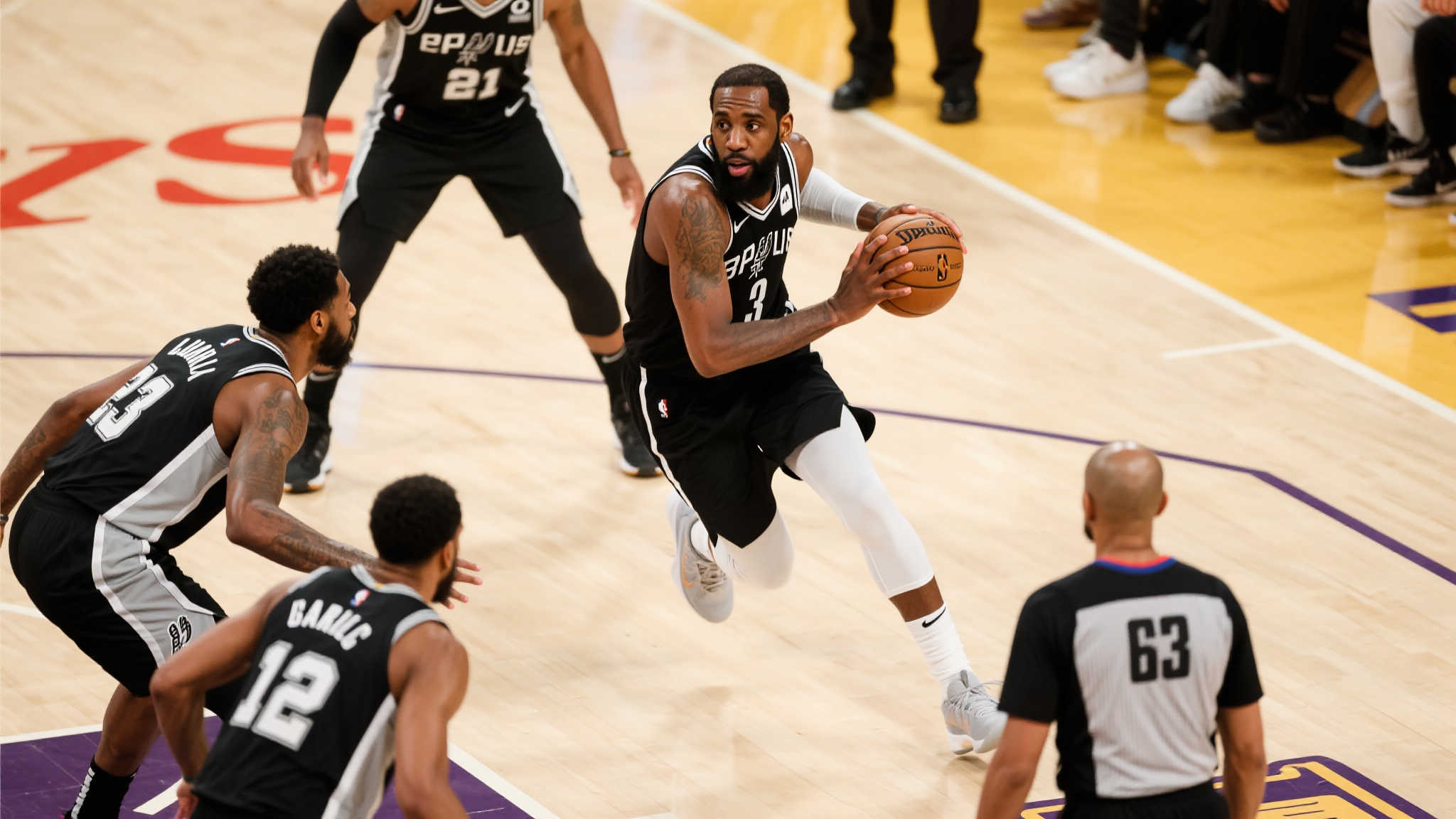 了他的决策 了他的决策